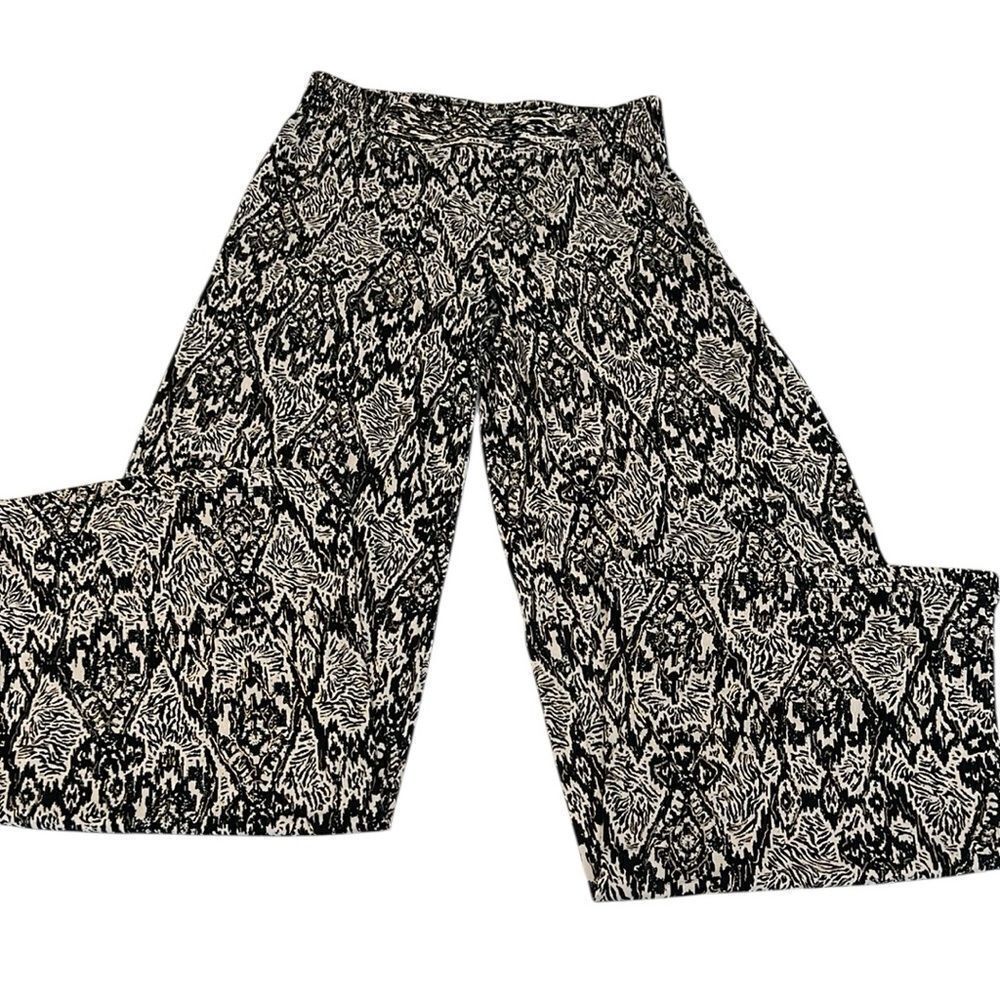 Iman size small black white metallic gold print wide leg pants worn 2 times EUC